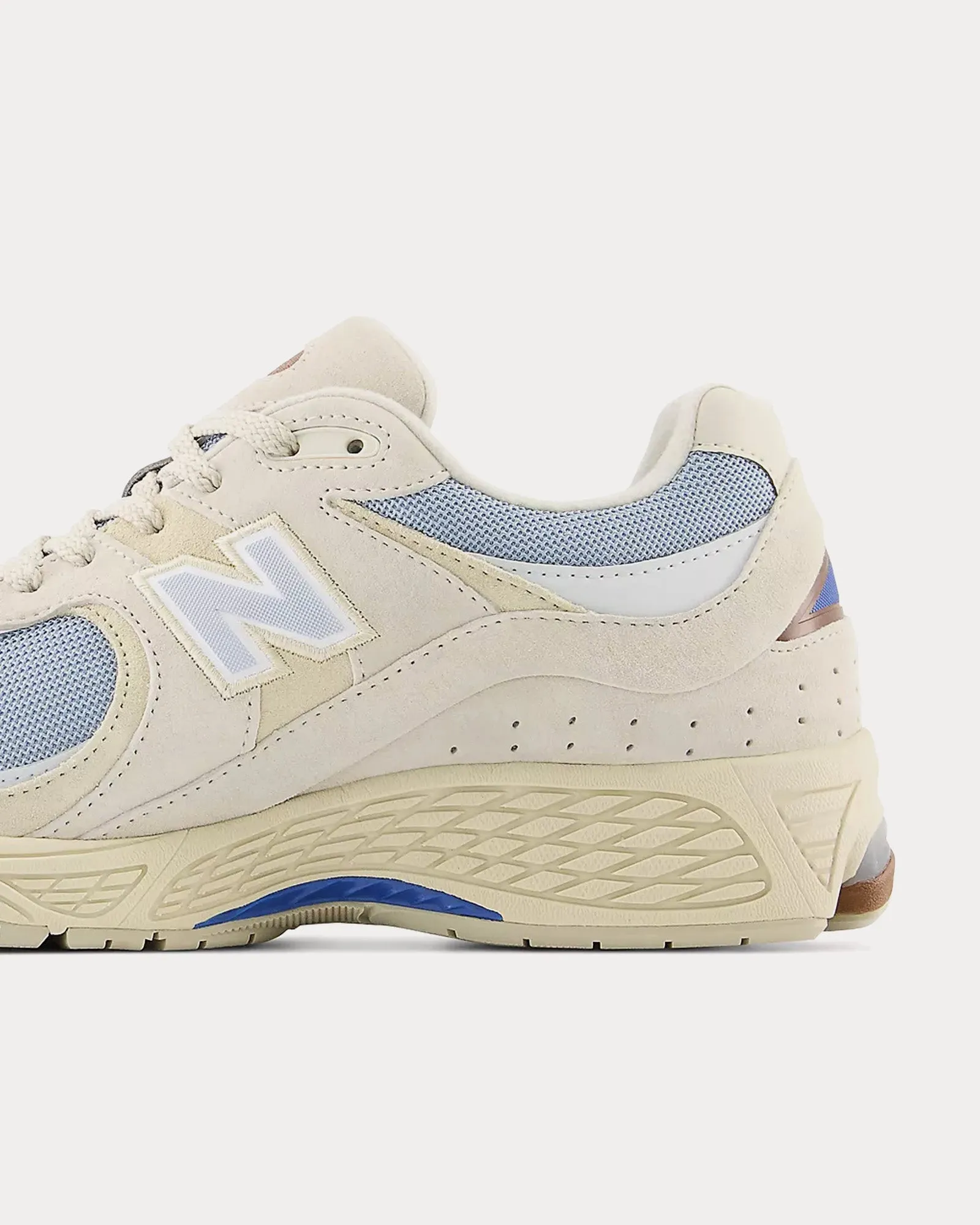 2002r Sandstone / Timberwolf/ Light Arctic Grey Low Top Sneakers