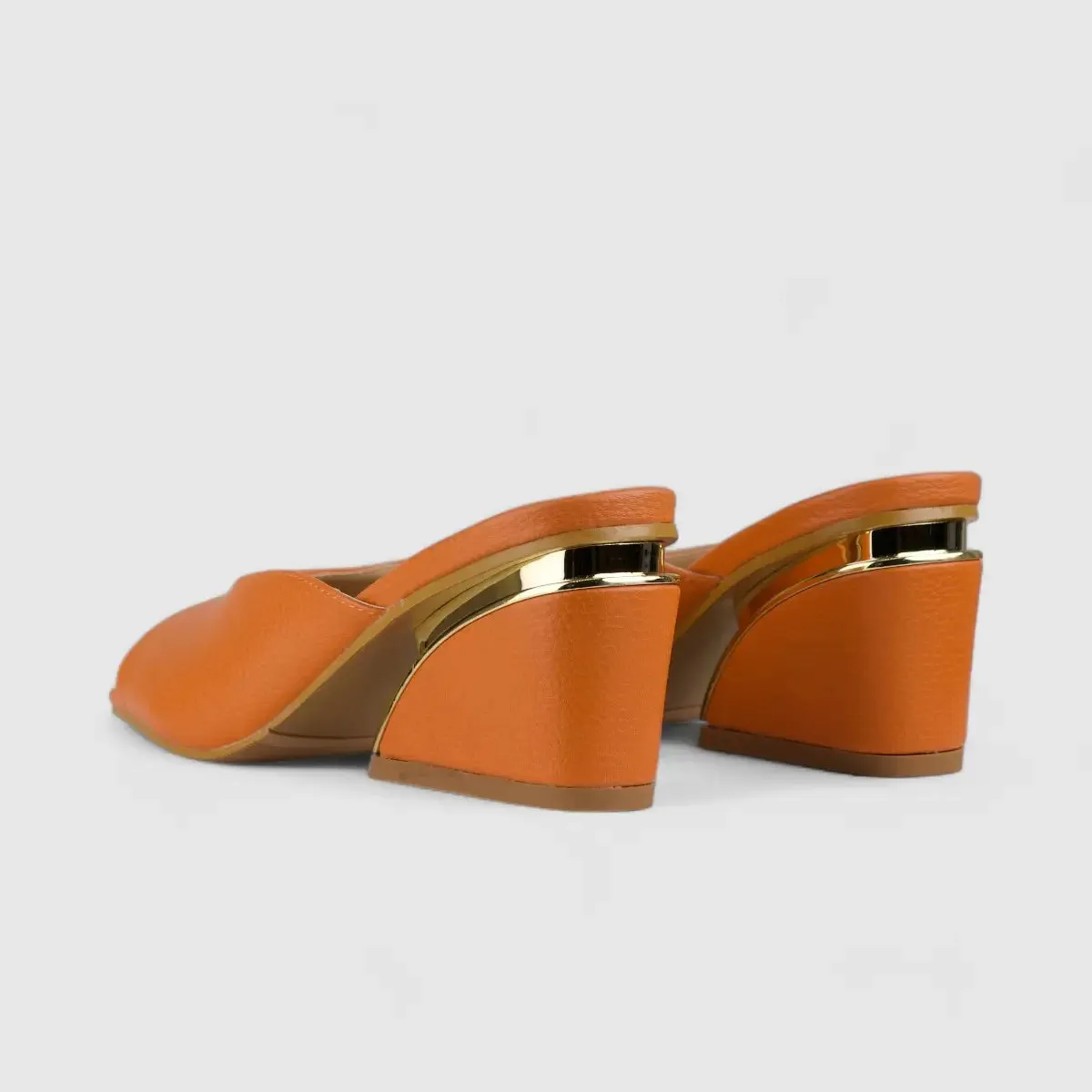 Bulbul Wedge Push In Orange CAR5024