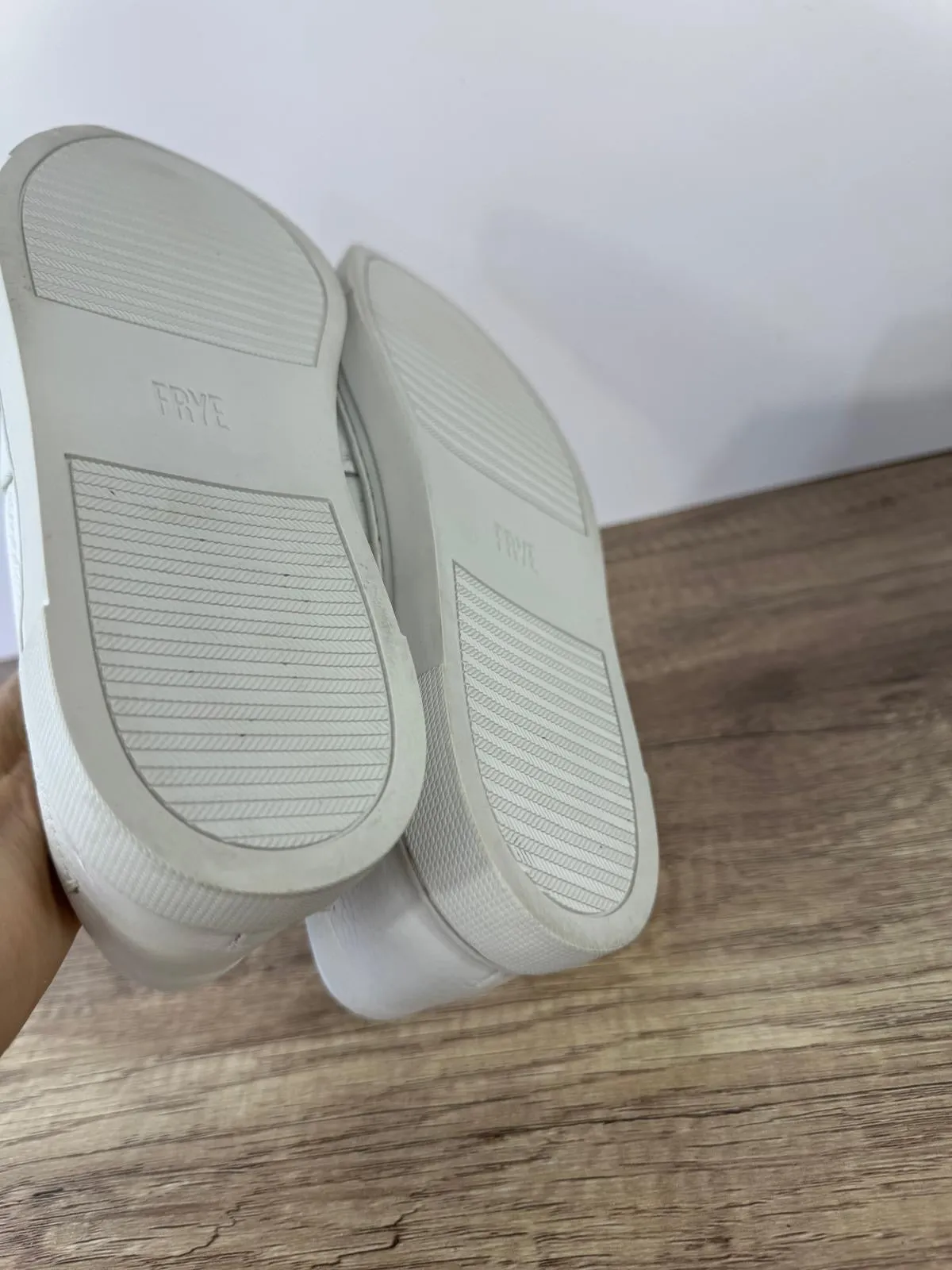 FRYE IVY SLIP-ON LEATHER SNEAKERS