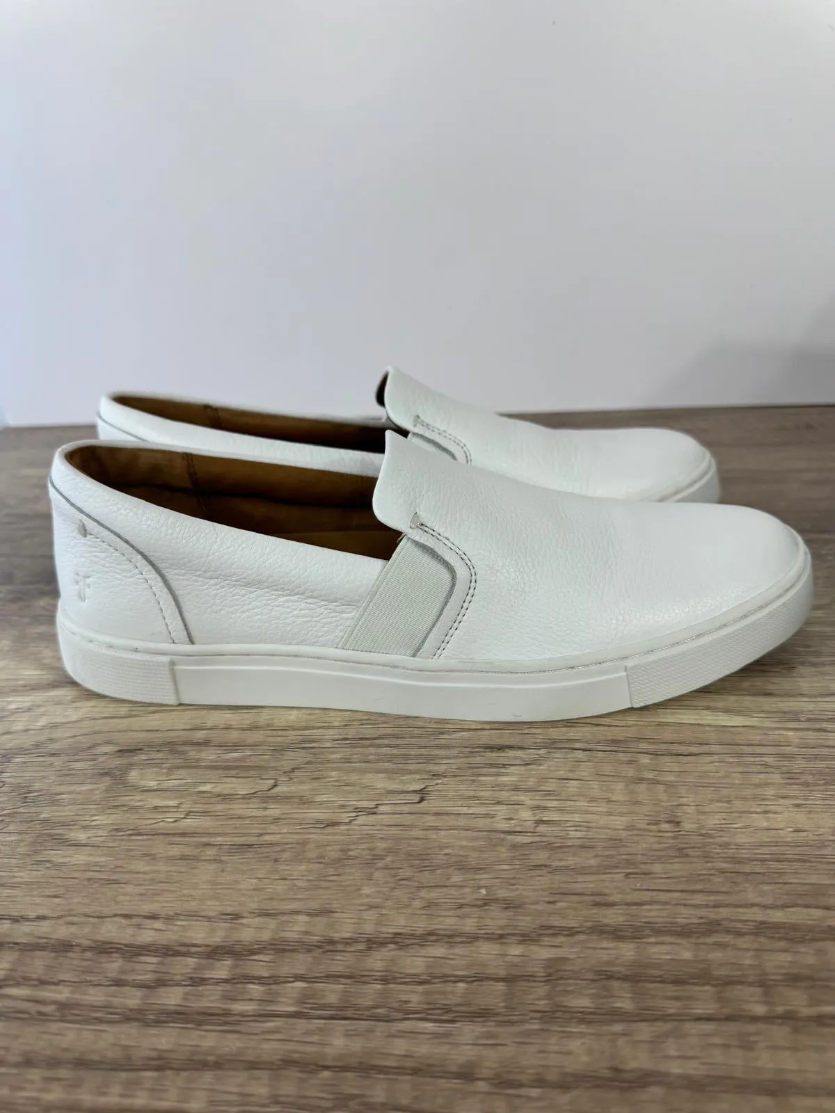 FRYE IVY SLIP-ON LEATHER SNEAKERS