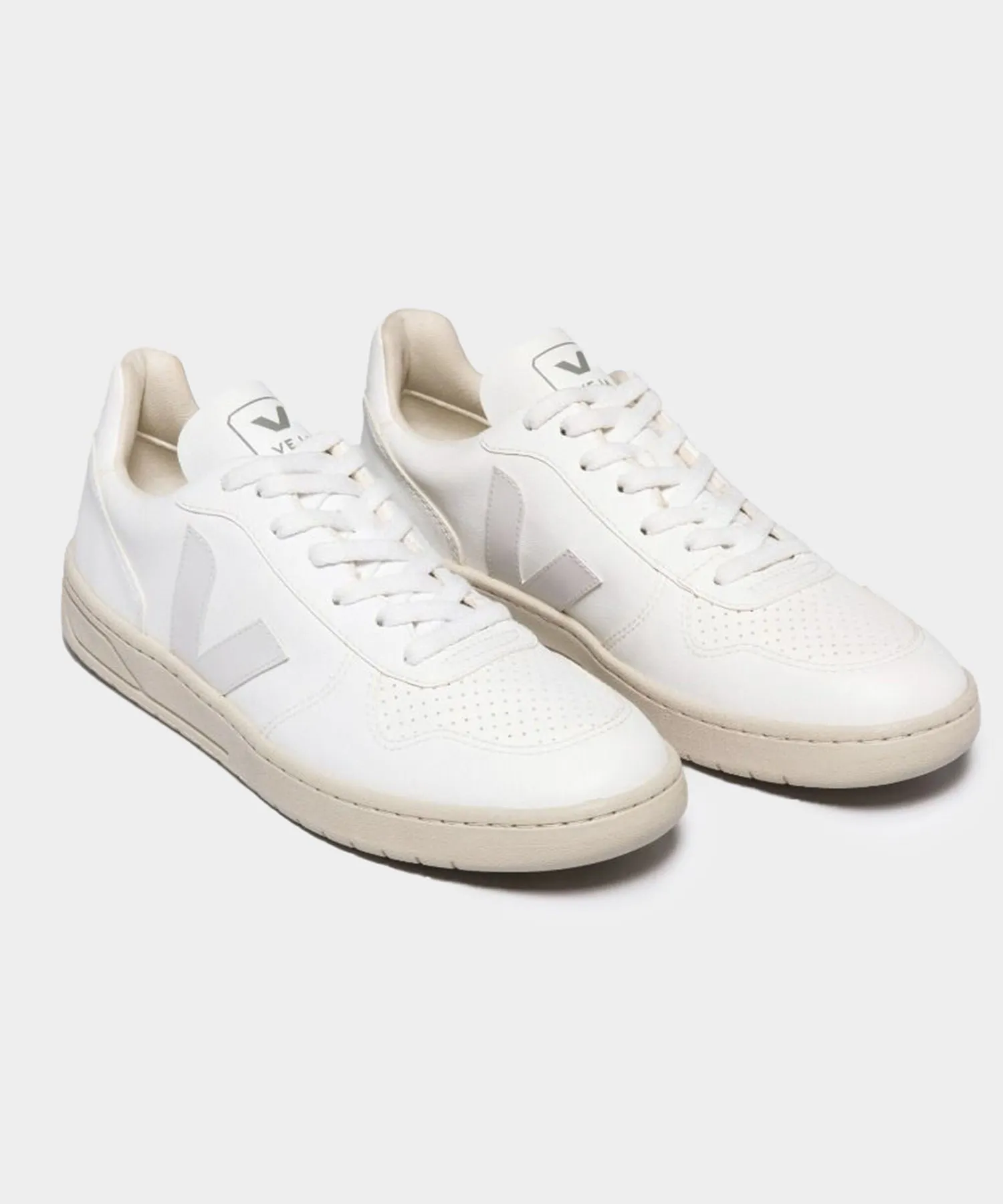 Veja V-10 Vegan Leather CWL Full White